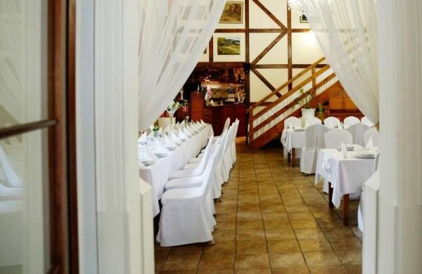 Restauracja Leśniczówka sala weselna 8